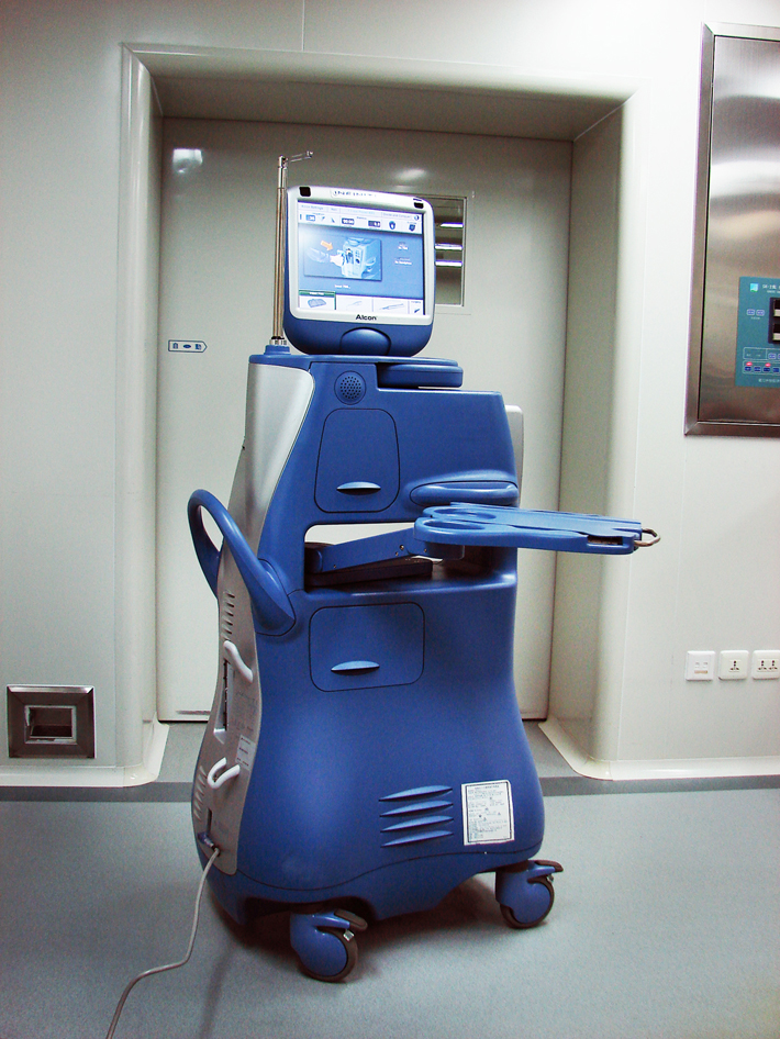 美國(guó)愛爾康超乳機(jī)-白內(nèi)障